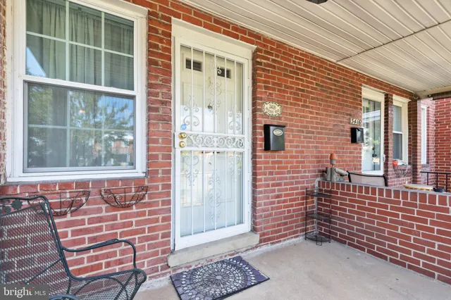 $1,650 | 3418 Dunran Road, Dundalk, MD 21222