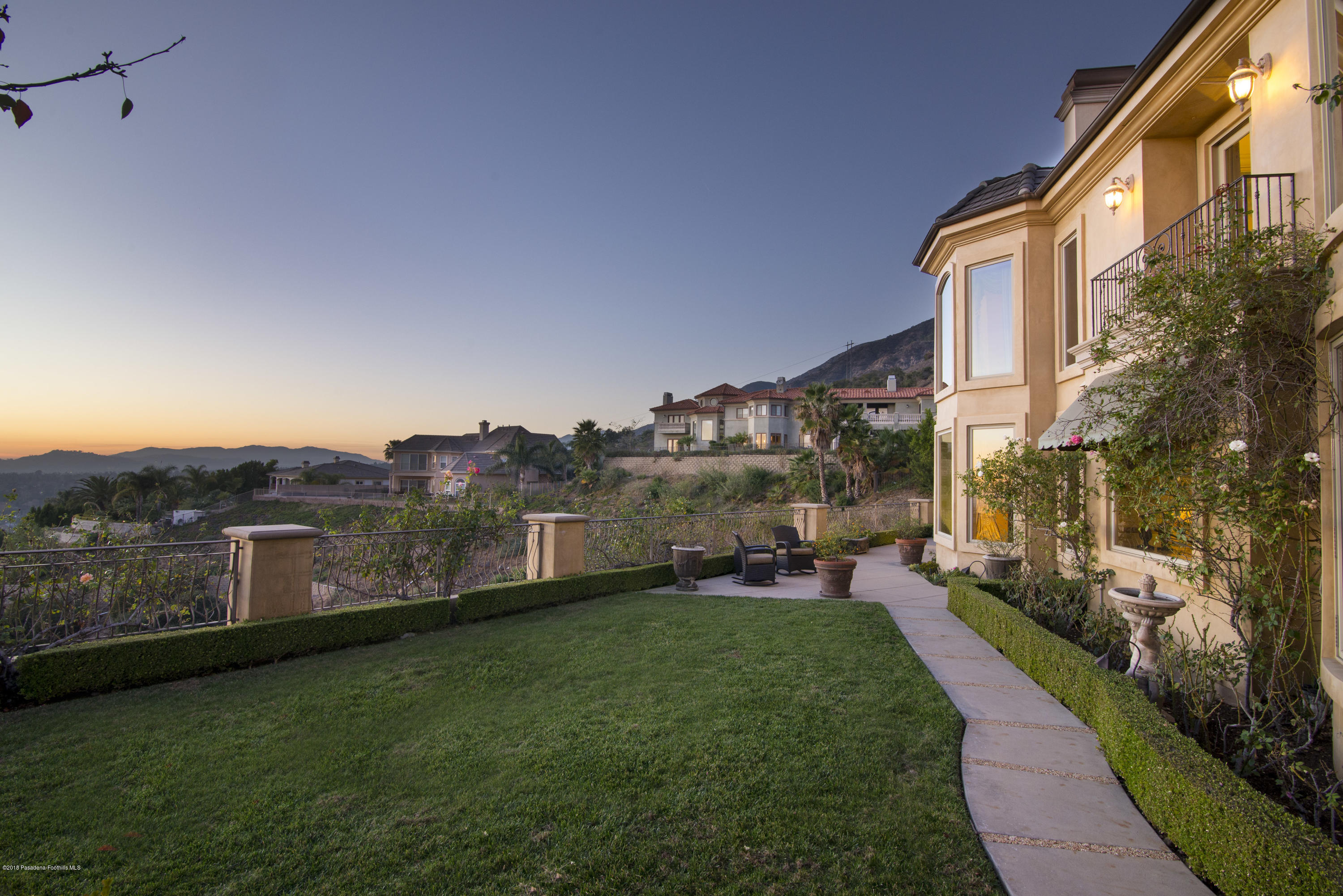 2323 Crystal Lane Pasadena, CA 91107 - Photo 58 of 67 CJC_5357B