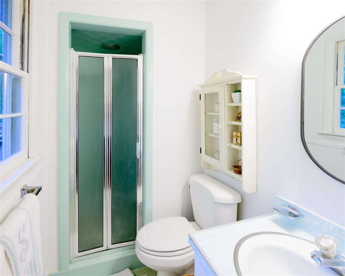 4917 Oak Park Road Raleigh, NC 27612 - Photo 11 of 25 Photo 11