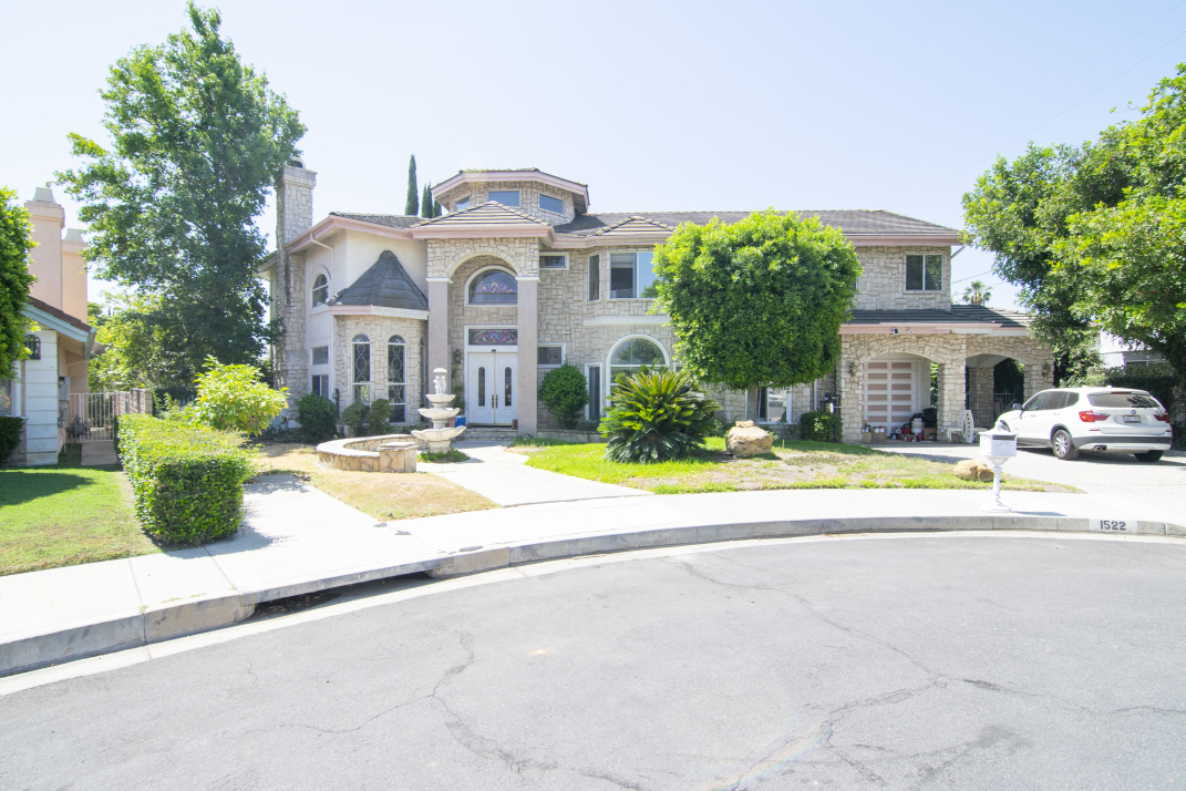 Chateau Arcadia 1522 S Baldwin Ave, Arcadia, CA 91007 - Photo 1 of 2