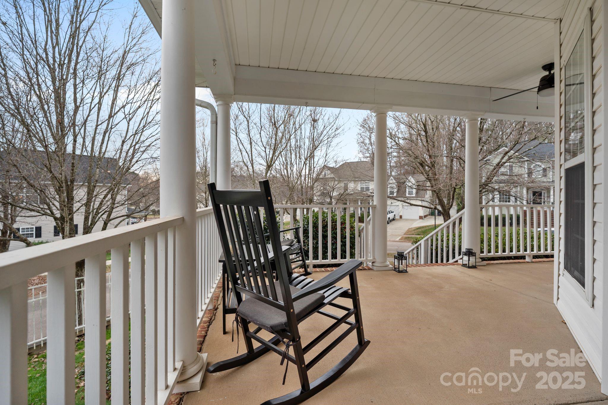 19302 Ruffner Drive Cornelius, NC 28031 - Photo 3 of 44