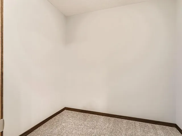 $589,900 | 1988 Norma Way, Lino Lakes, MN 55038