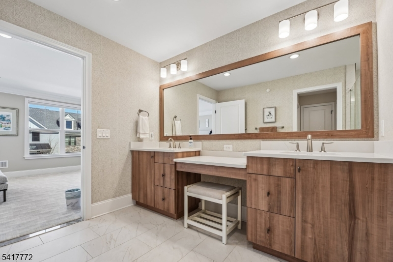 14 Chelsea Road Warren, NJ 07059 - Photo 24 of 39