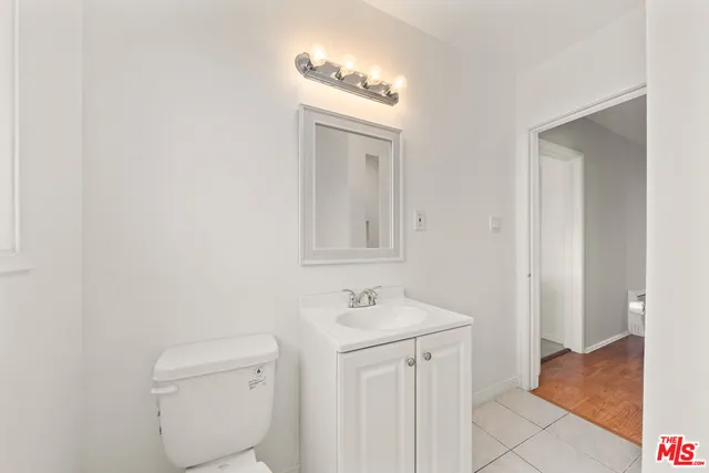 $846,000 | 2922 Eckleson Street, Lakewood, CA 90712