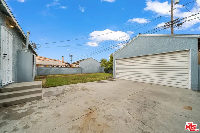 $846,000 | 2922 Eckleson Street, Lakewood, CA 90712