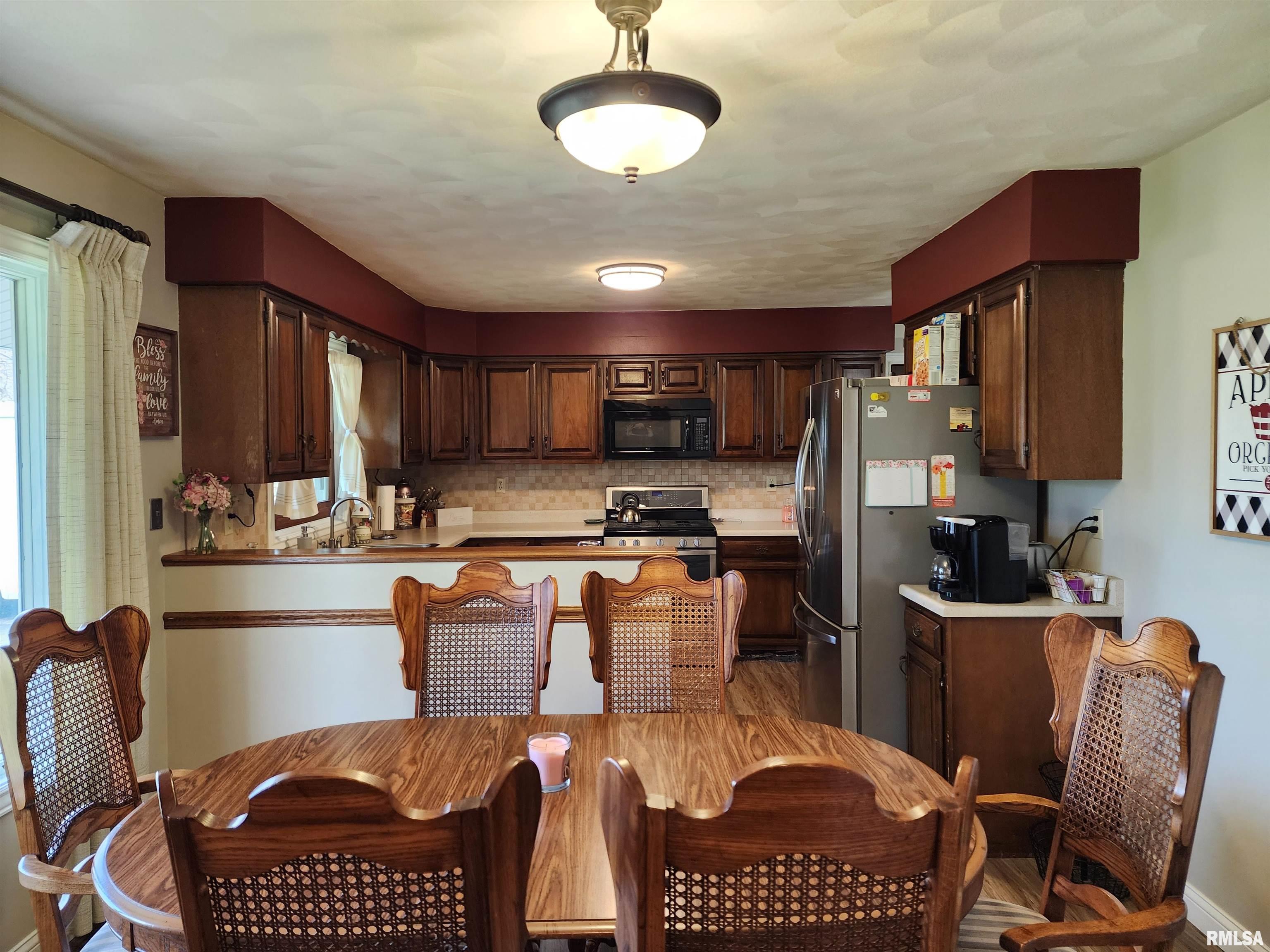 11127 Ridgewood Road Milan, IL 61264 - Photo 7 of 28 Gallery Image 7