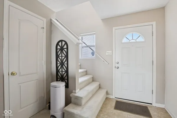 $265,000 | 9361 West Dockside Circle, Pendleton, IN 46064