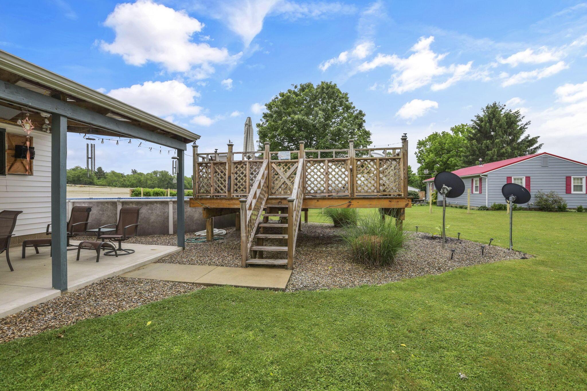 11750 16th Road Southwest Stoutsville, OH 43154 - Photo 52 of 74 pool deck