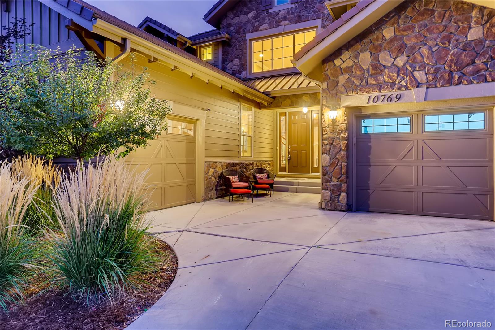 10769 Sundial Rim Road Highlands Ranch, CO 80126 - Photo 3 of 39