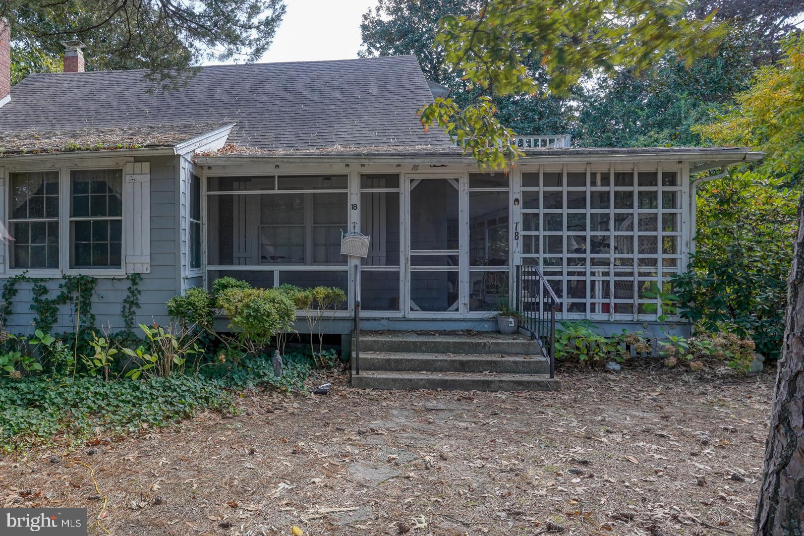18 Henlopen Avenue Rehoboth Beach, DE 19971 - Photo 5 of 39
