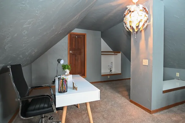 $205,900 | 1129 South Chestnut Avenue, Green Bay, WI 54304