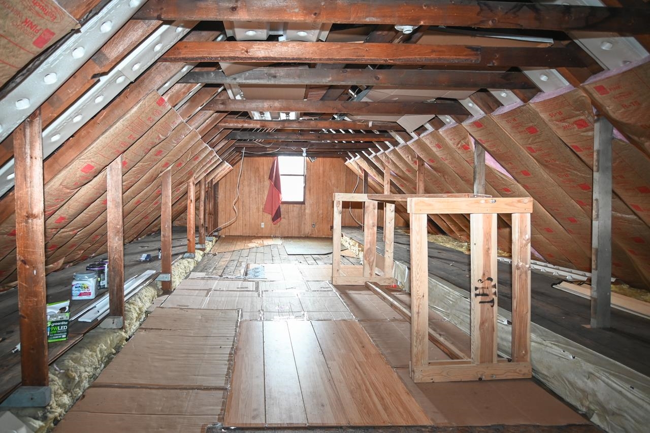 1129 South Chestnut Avenue Green Bay, WI 54304 - Photo 32 of 43