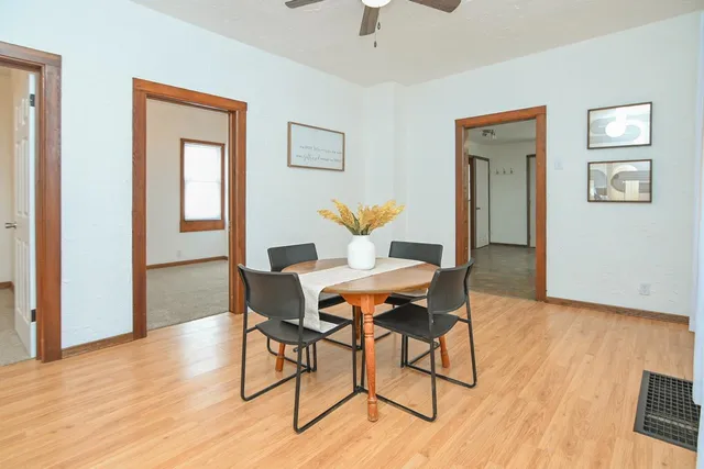 $205,900 | 1129 South Chestnut Avenue, Green Bay, WI 54304