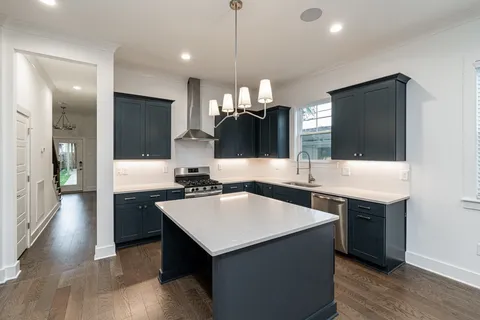 $659,000 | 1602 B 12th Avenue North, Nashville, TN 37208