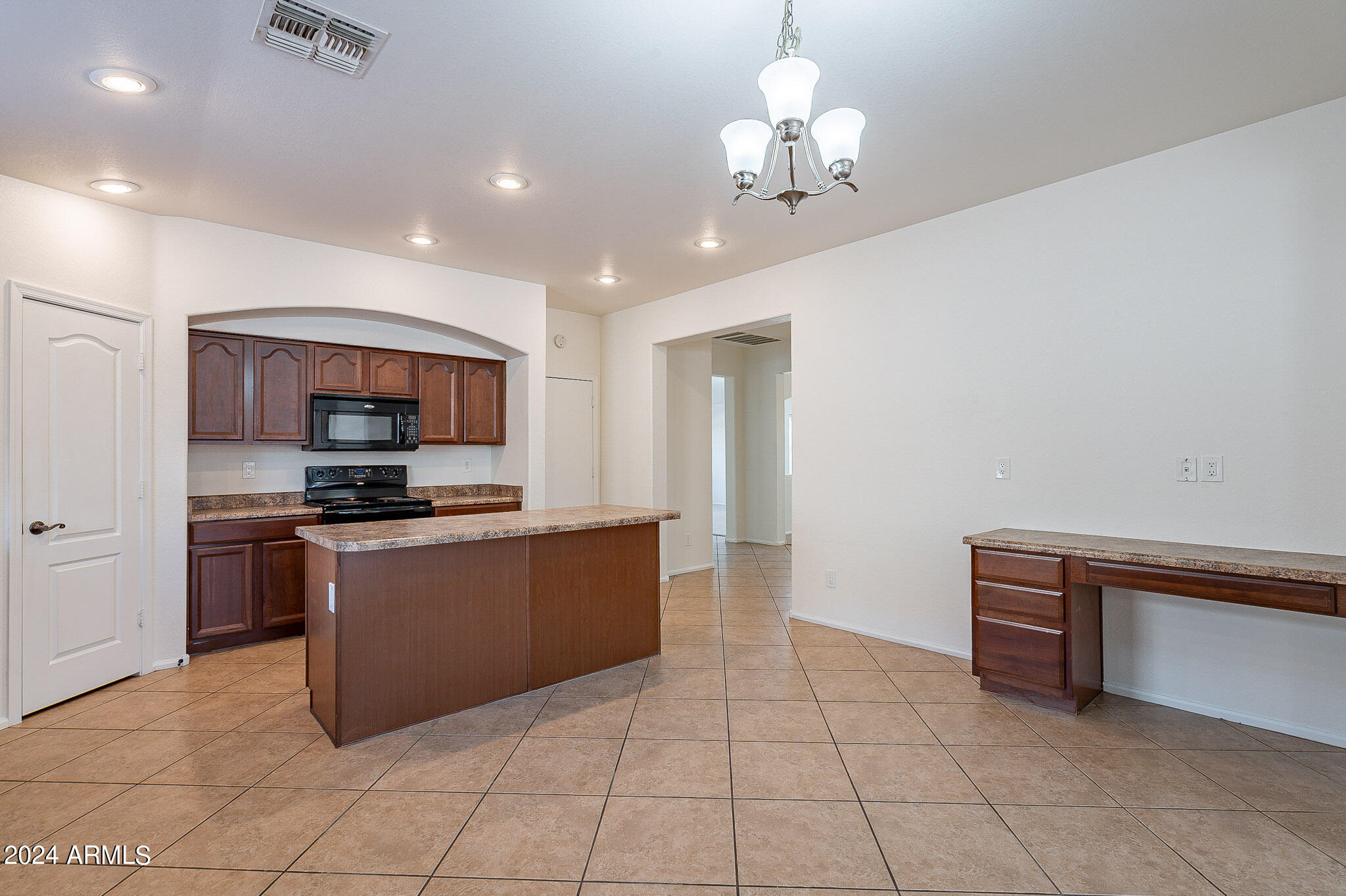 42763 West Venture Road Maricopa, AZ 85138 - Photo 15 of 42 Venture-15