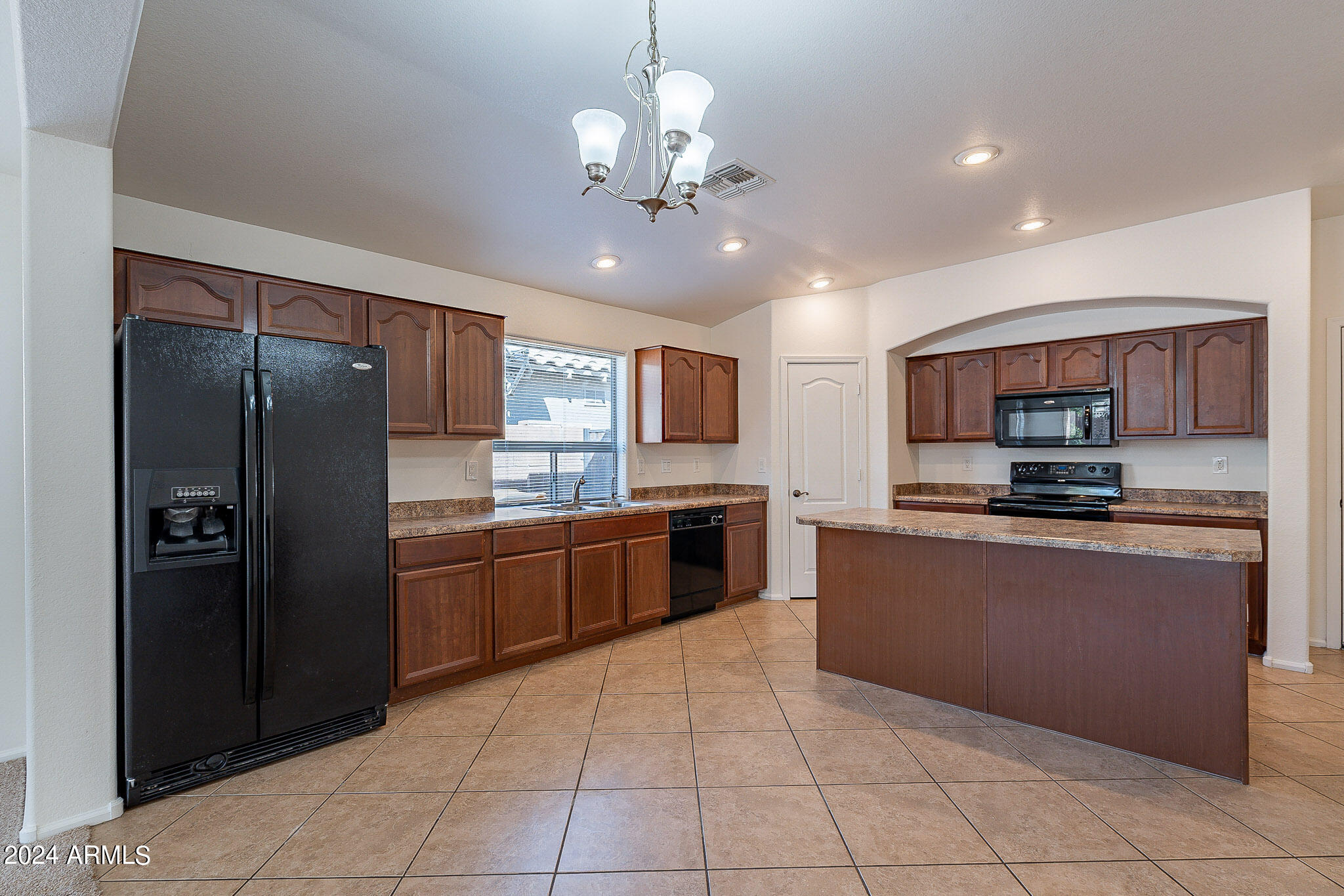 42763 West Venture Road Maricopa, AZ 85138 - Photo 16 of 42 Venture-16