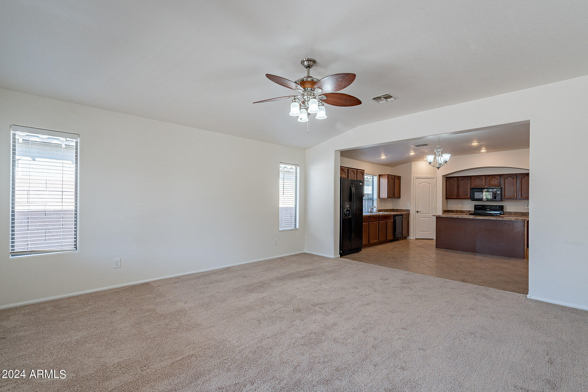 42763 West Venture Road Maricopa, AZ 85138 - Photo 21 of 42 Venture-21