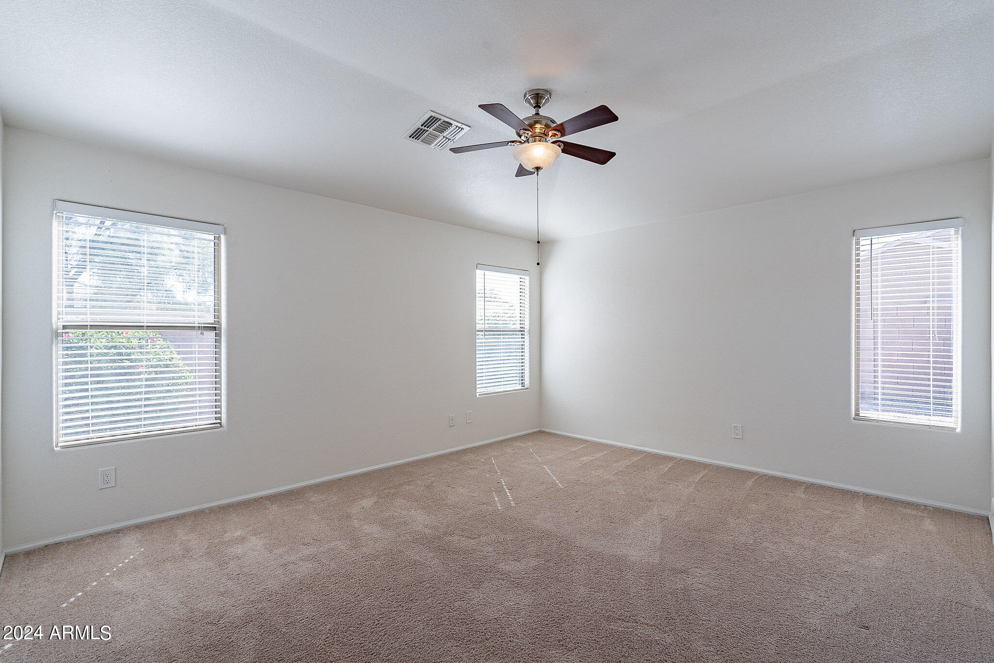 42763 West Venture Road Maricopa, AZ 85138 - Photo 23 of 42 Venture-23