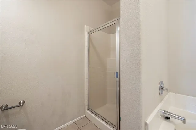 $1,200 | 5655 East Sahara Avenue, Unit 2040, Las Vegas, NV 89142
