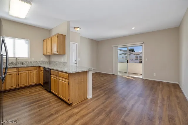 $1,200 | 5655 East Sahara Avenue, Unit 2040, Las Vegas, NV 89142