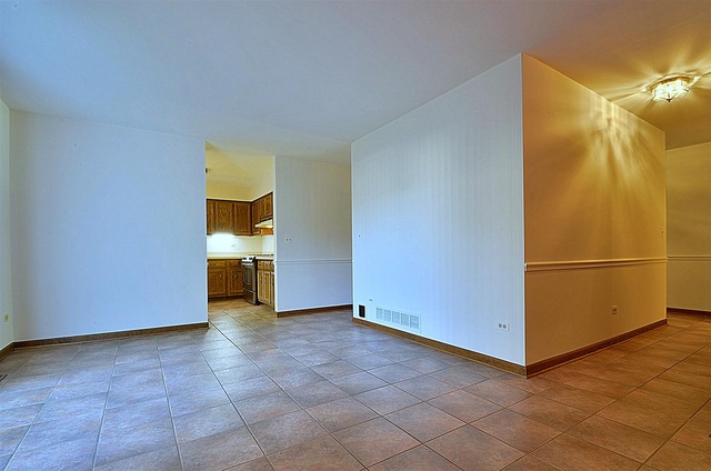 715 Roberts Lane Batavia, IL 60510 - Photo 12 of 24 a view of an empty room
