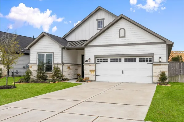 $389,999 | 1314 Hidden Oaks Drive, Tomball, TX 77375