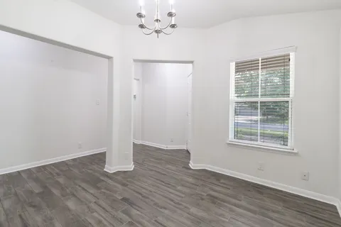 $299,000 | 112 Hawkins Court, Hutto, TX 78634