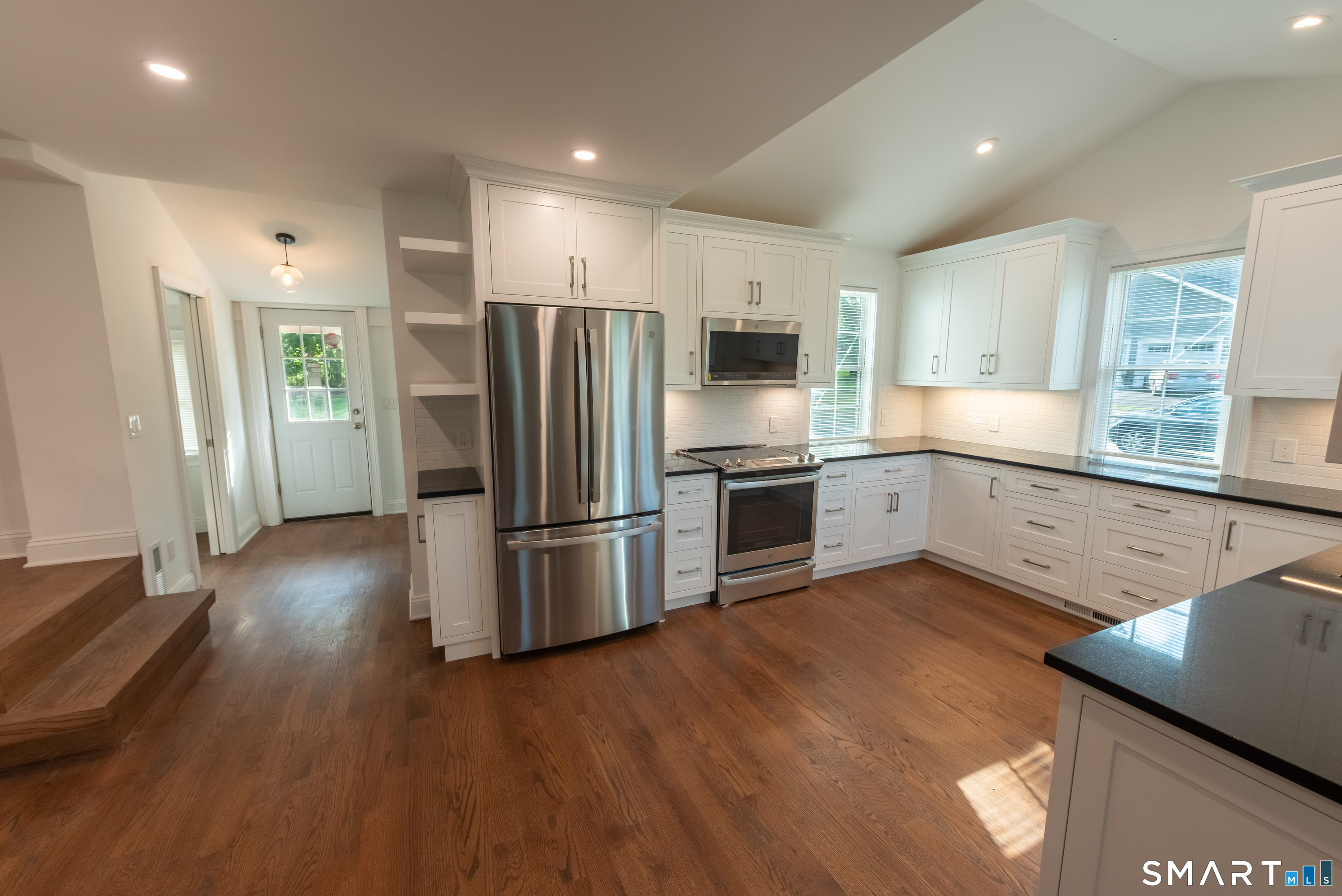 Full stainless steel appliance package