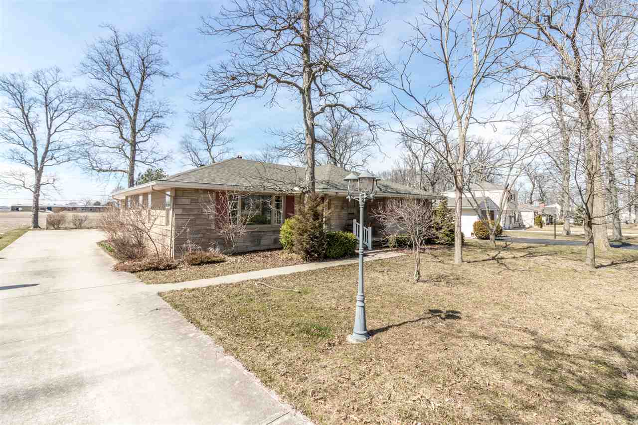 5105 North Oak Road Muncie, IN 47303 - Photo 2 of 12 Gallery Image 2