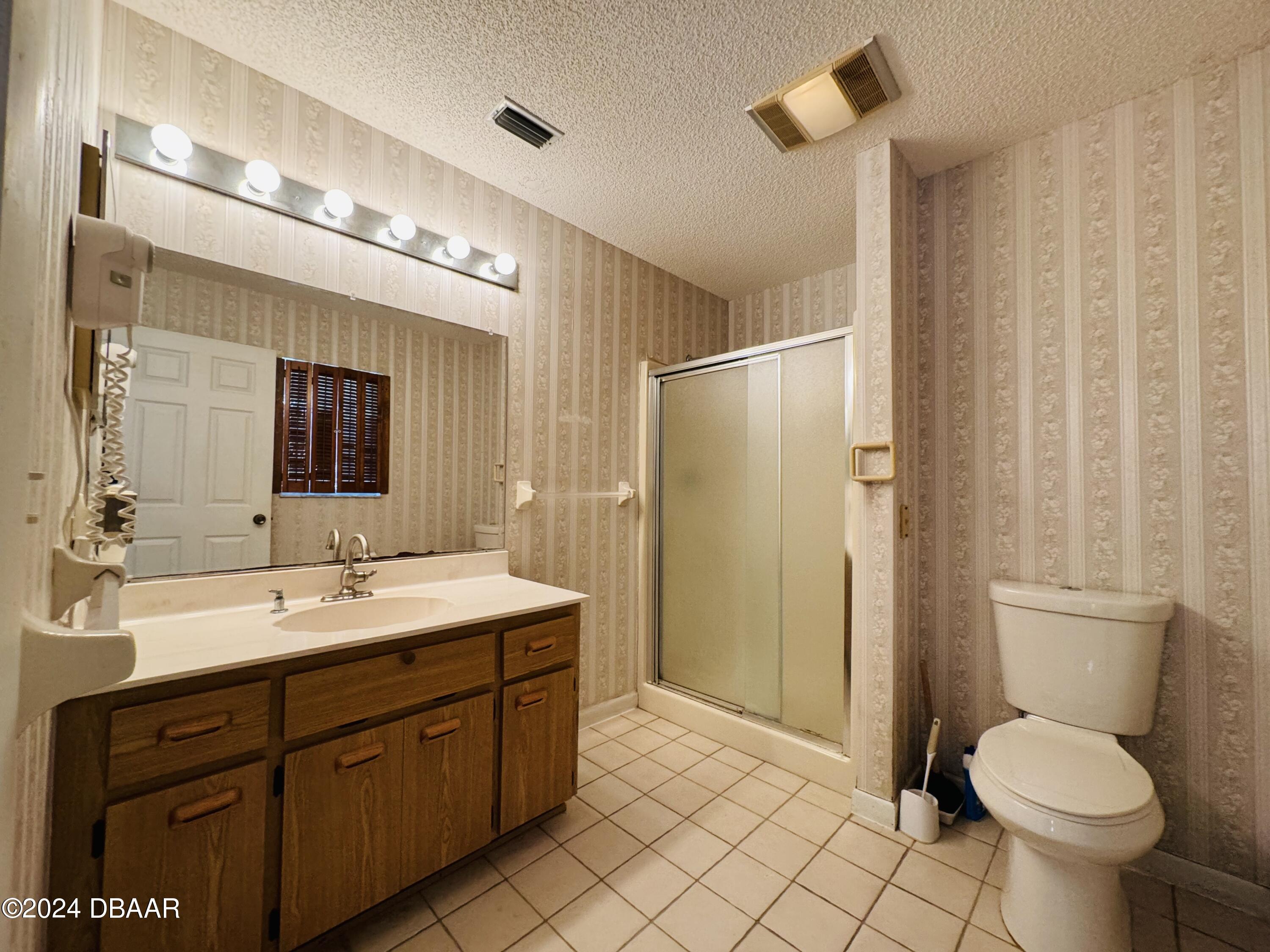 189 Grove Street Ormond Beach, FL 32174 - Photo 20 of 46 Master bath