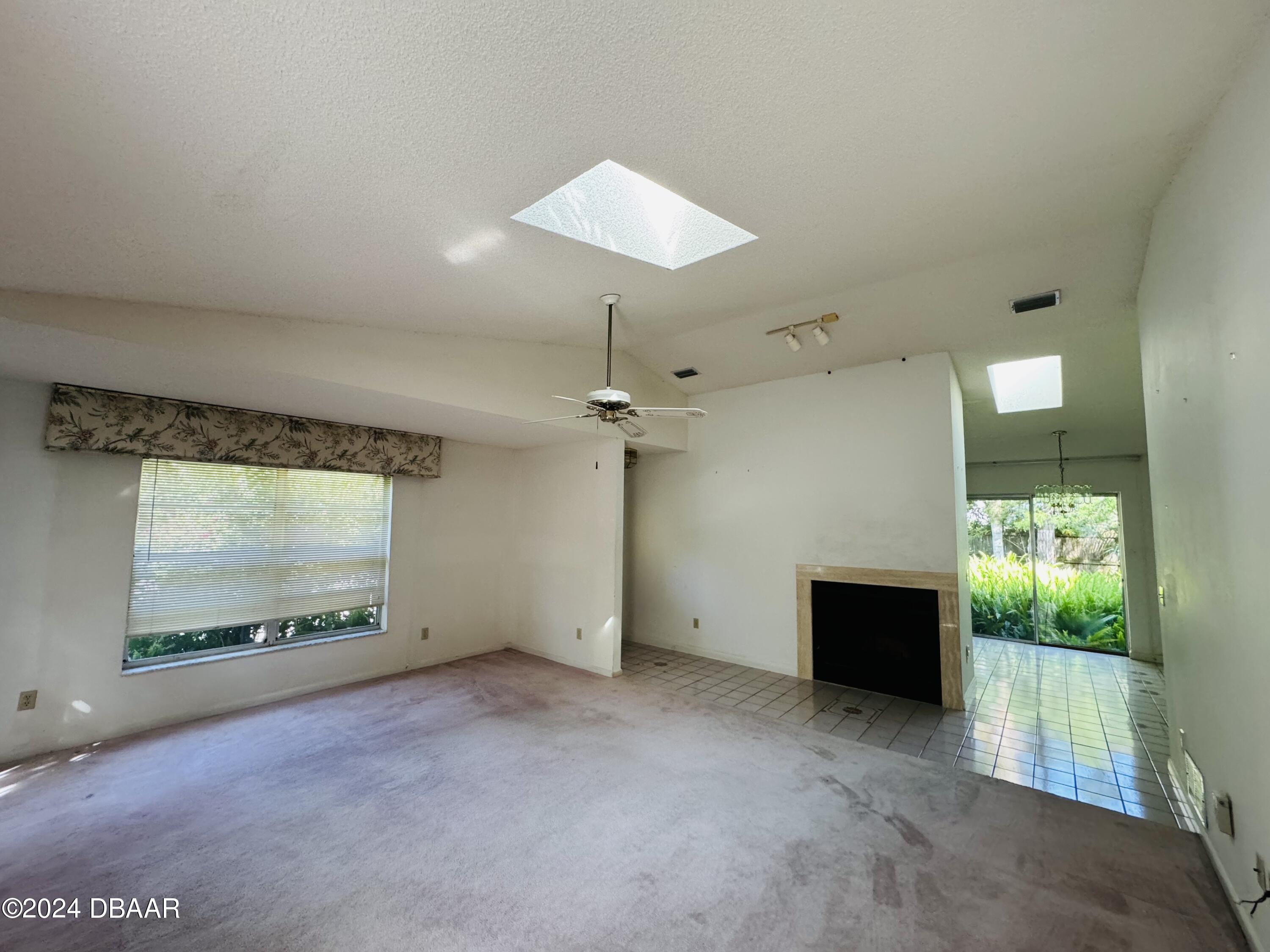 189 Grove Street Ormond Beach, FL 32174 - Photo 10 of 46 Fireplace