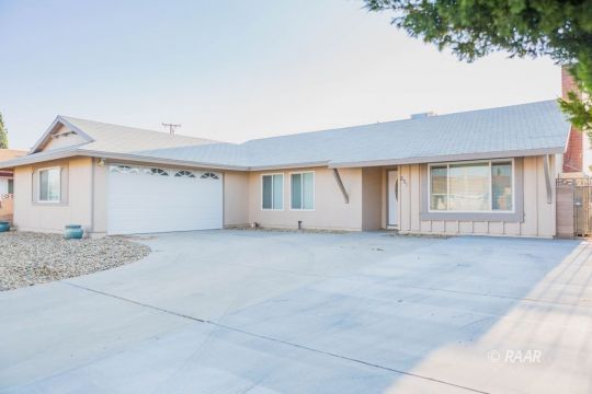 531 South Sanders Street Ridgecrest, CA 93555 - Photo 1 of 31