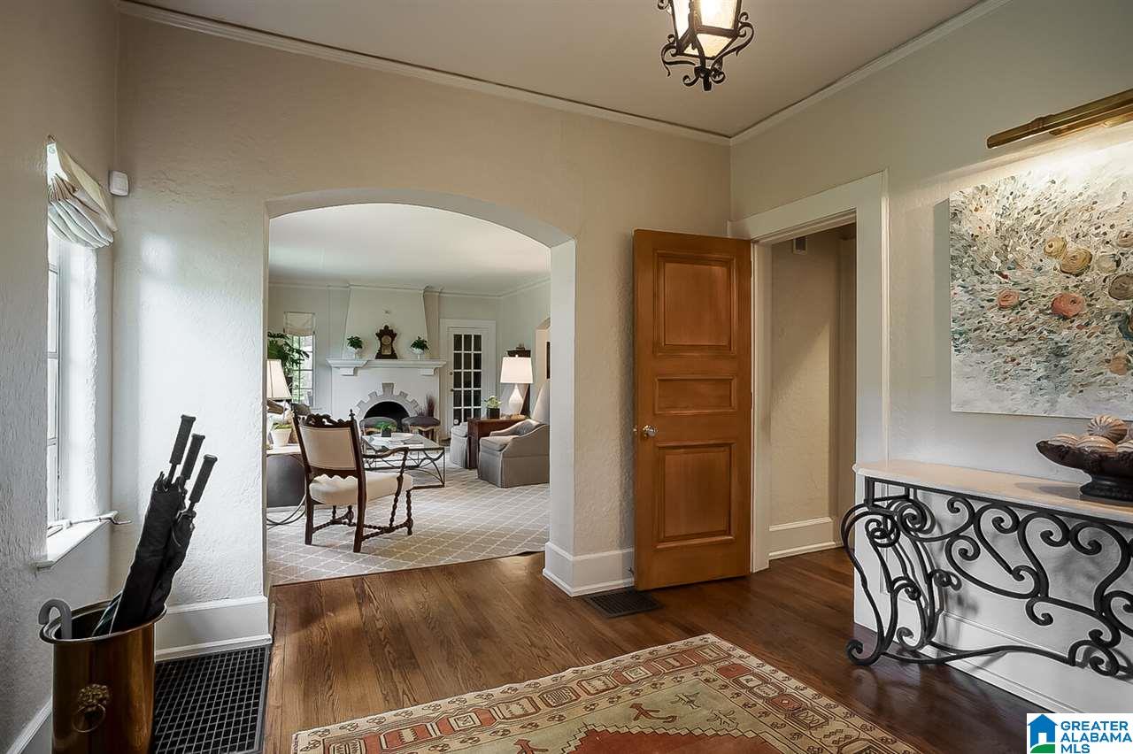 3025 Canterbury Road Birmingham, AL 35223 - Photo 5 of 50