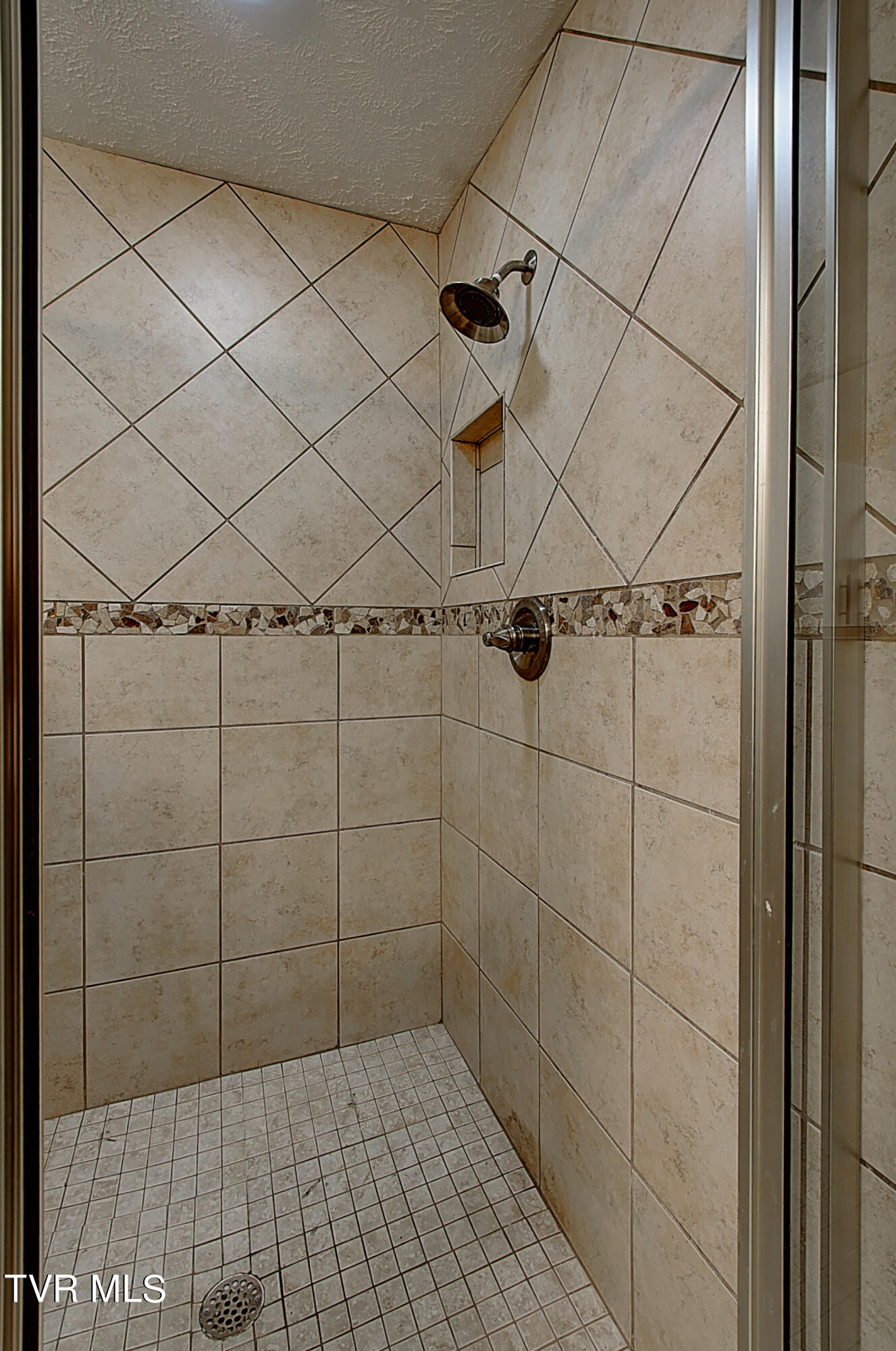838 South Austin Springs Road Johnson City, TN 37601 - Photo 21 of 40 DSC_0334_5_6_7_8_9