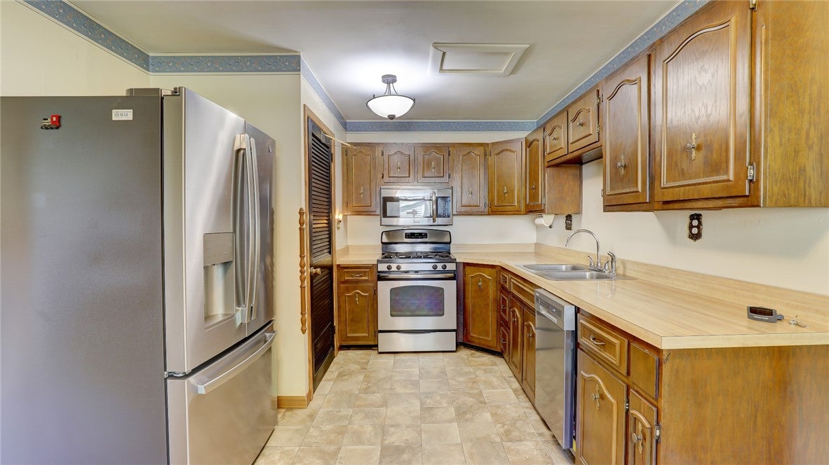 4210 East Cleveland Avenue Decatur, IL 62521 - Photo 25 of 48 Gallery Image 25