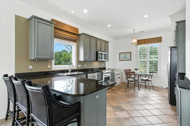 $2,740,000 | 37 Seagrass Lane, Isle of Palms, SC 29451