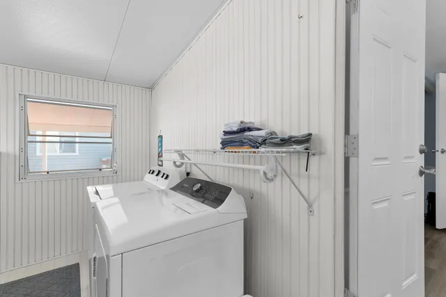 $790,000 | 639 East Palm Avenue, Goodland, FL 34140