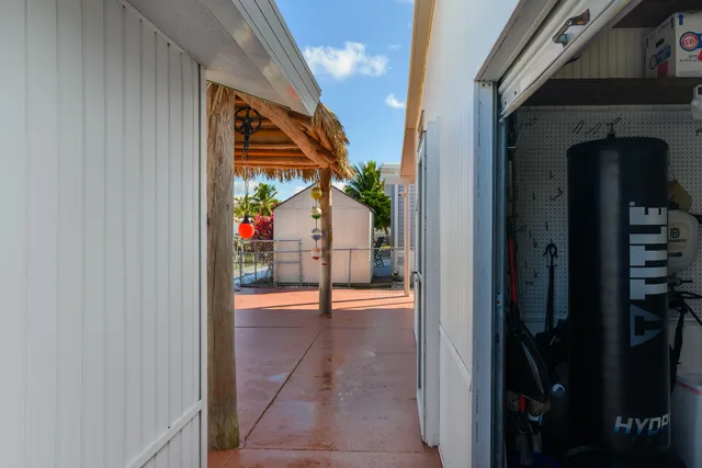 $790,000 | 639 East Palm Avenue, Goodland, FL 34140