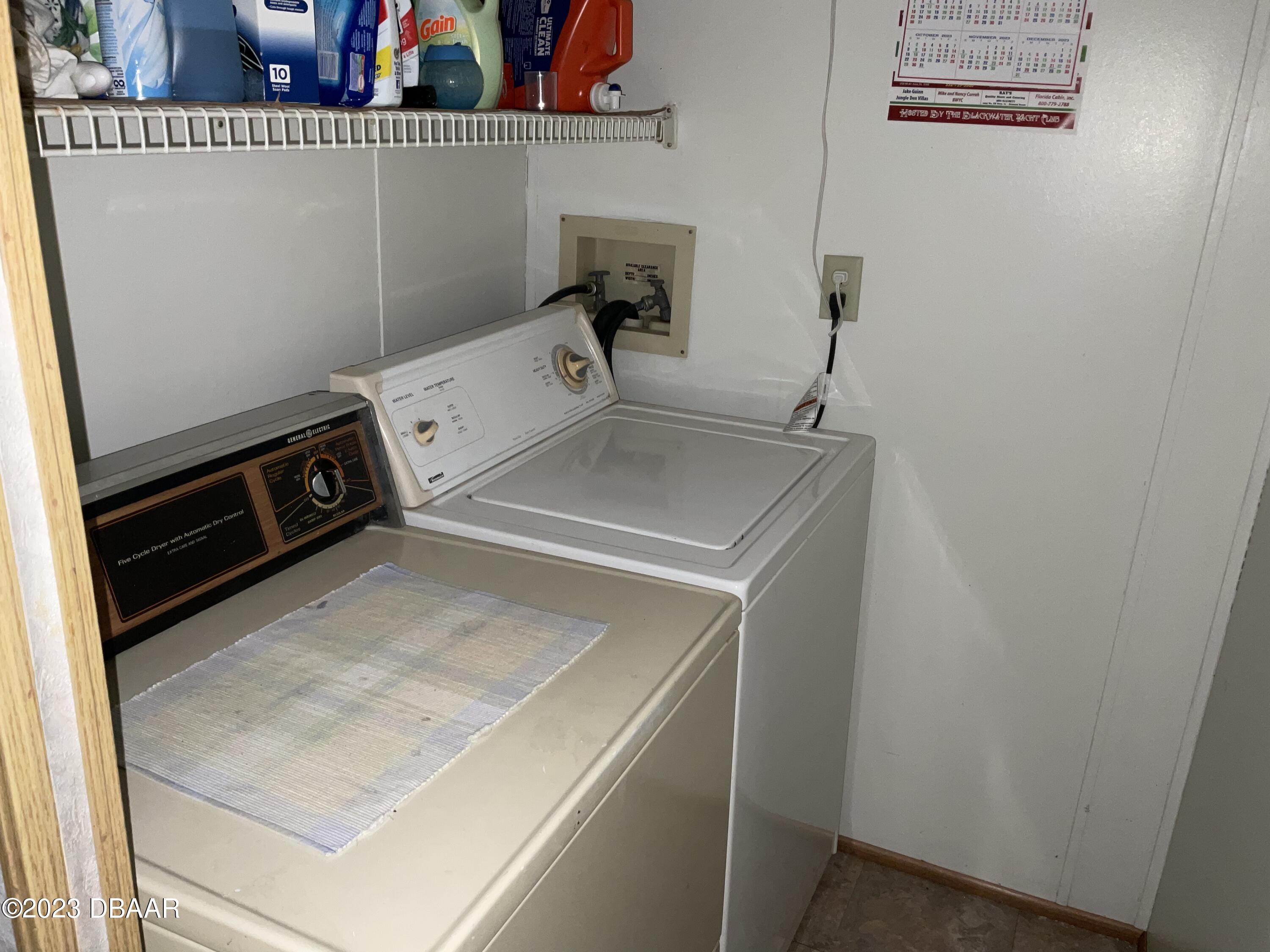 23944 Coon Road Astor, FL 32102 - Photo 12 of 20 C6FCB6AD-40A7-48E1-884F-EDF3F71ADB27