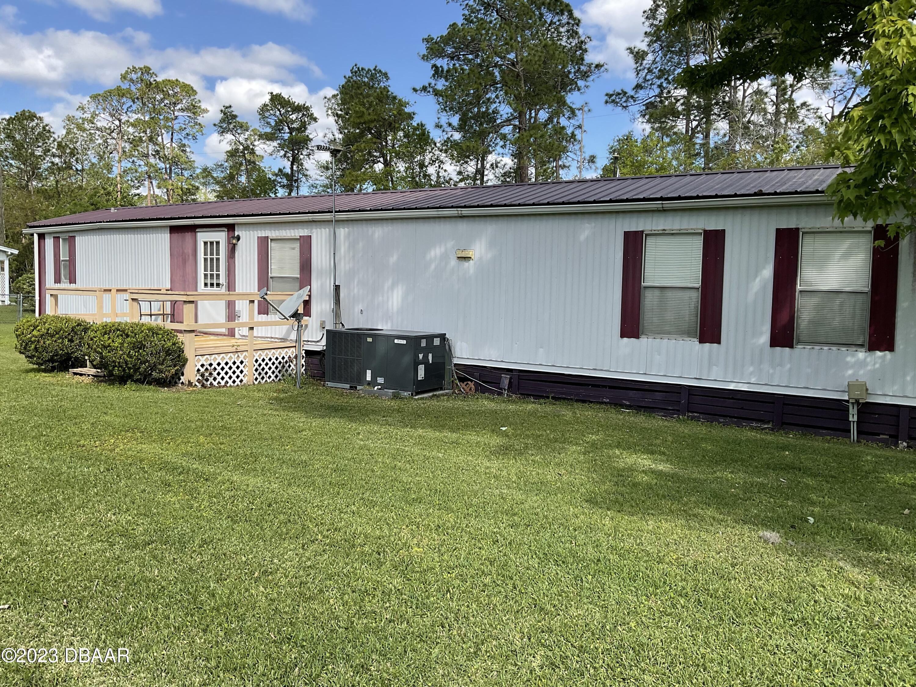 23944 Coon Road Astor, FL 32102 - Photo 3 of 20 F0640857-9E55-4FAE-8443-2CDC2A5CE150