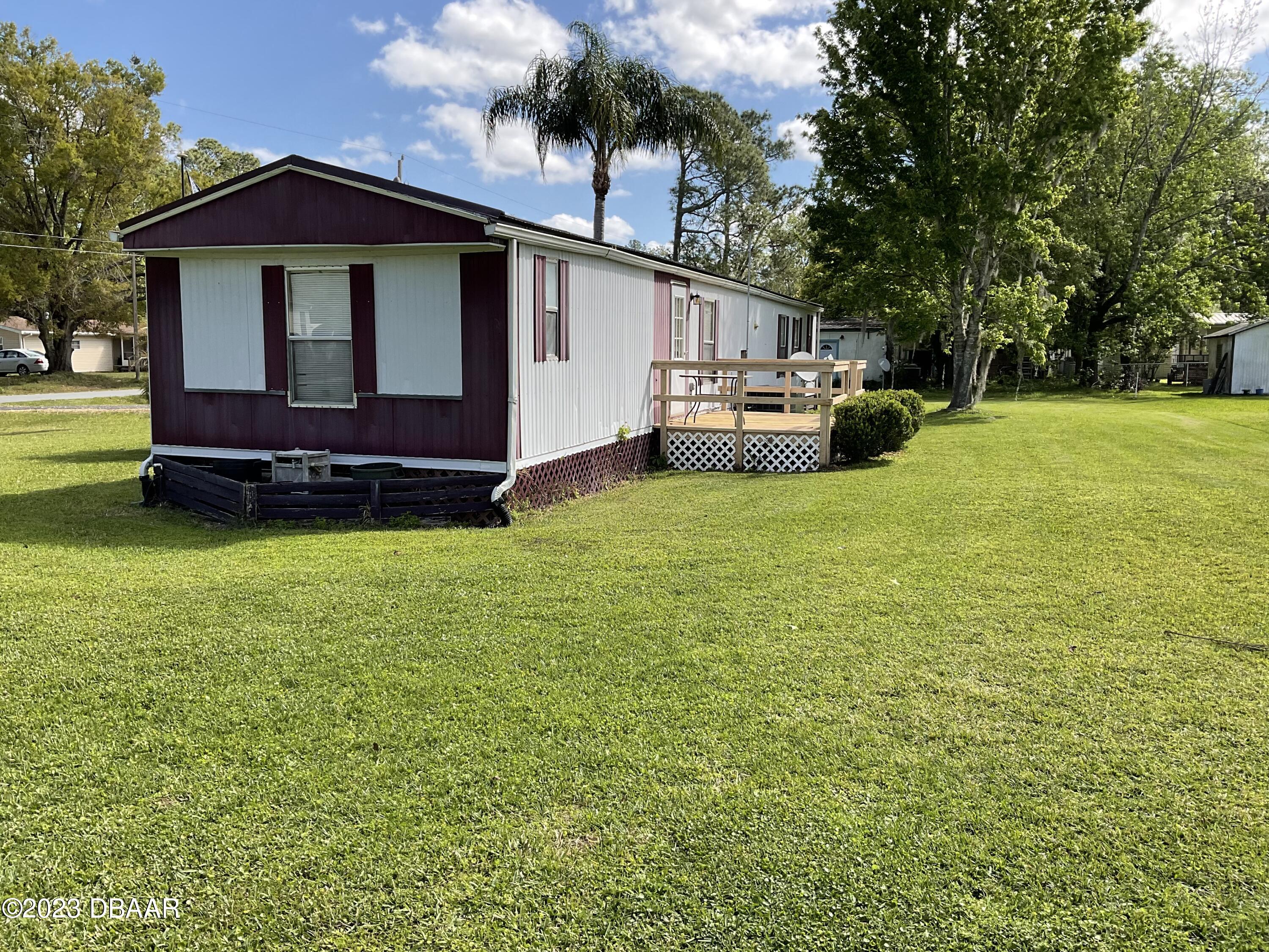 23944 Coon Road Astor, FL 32102 - Photo 6 of 20 AEF5AC63-629E-4E73-9466-9CAC7799DA12