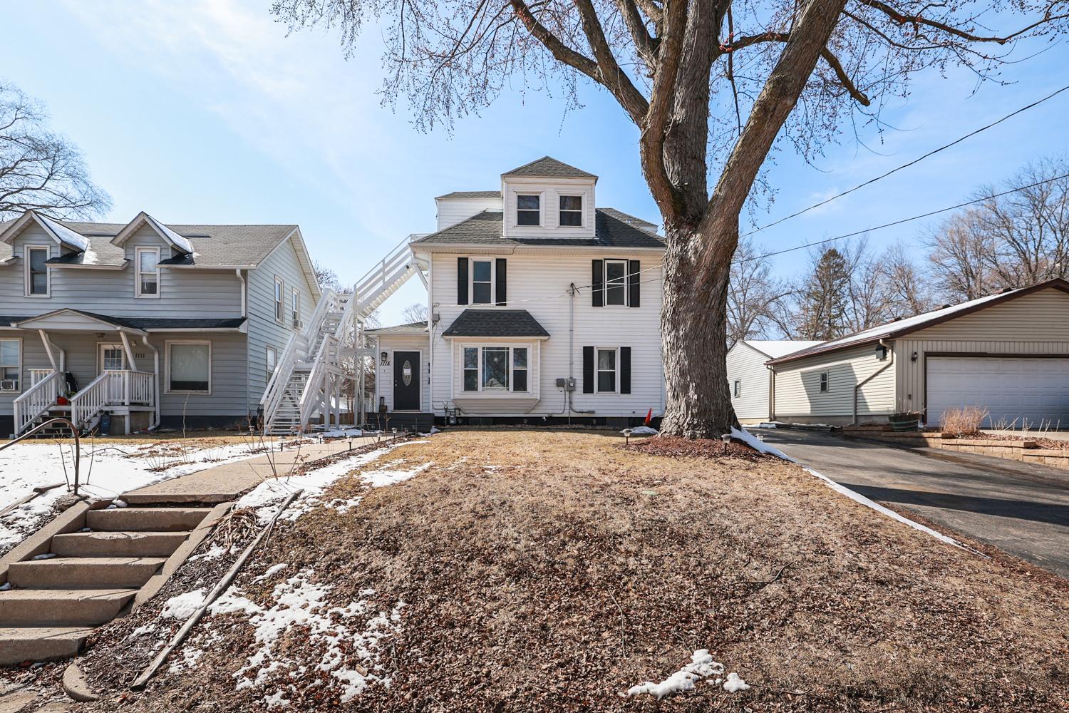 1115 5th Avenue Northwest Rochester, MN 55901 - Photo 2 of 47 Gallery Image 2