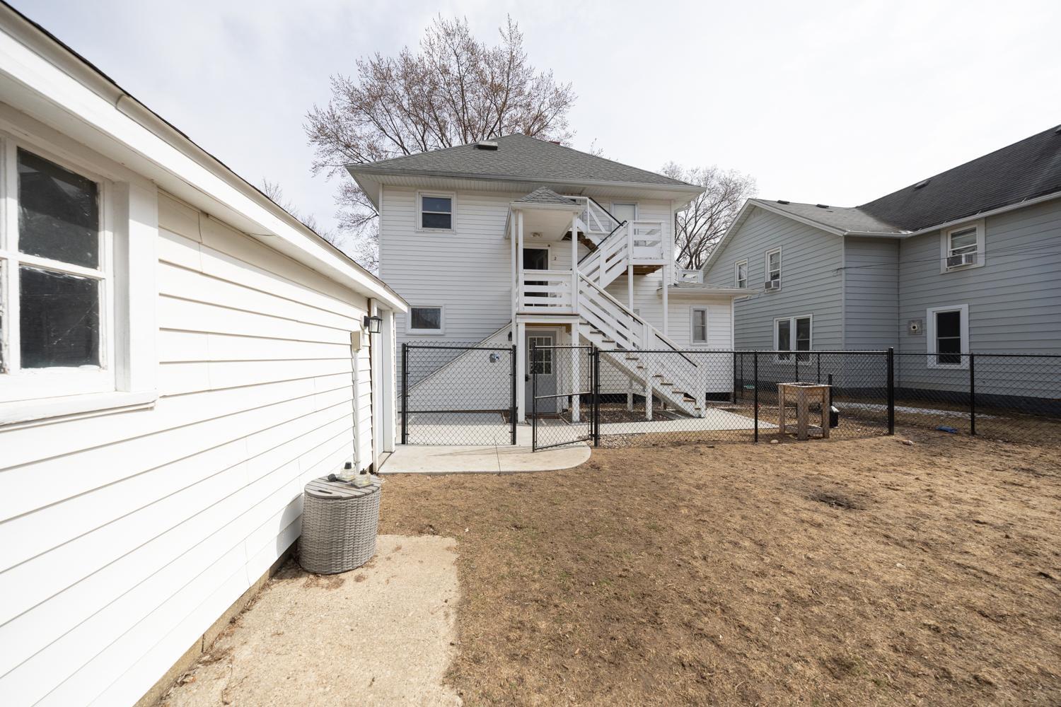 1115 5th Avenue Northwest Rochester, MN 55901 - Photo 6 of 47 Gallery Image 6