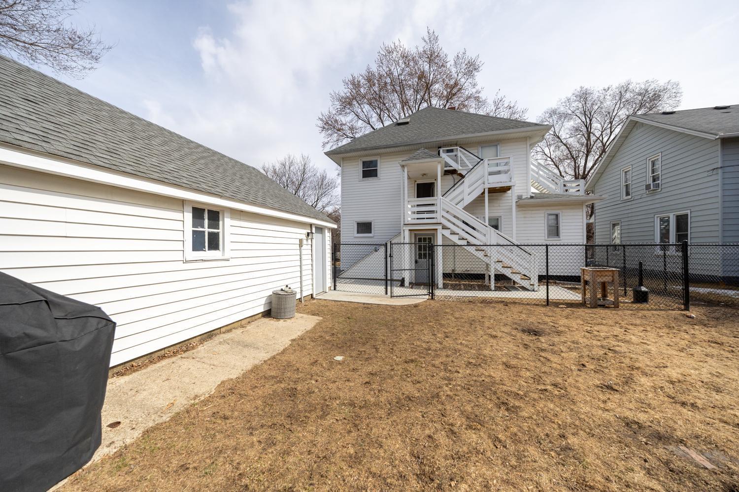 1115 5th Avenue Northwest Rochester, MN 55901 - Photo 7 of 47 Gallery Image 7