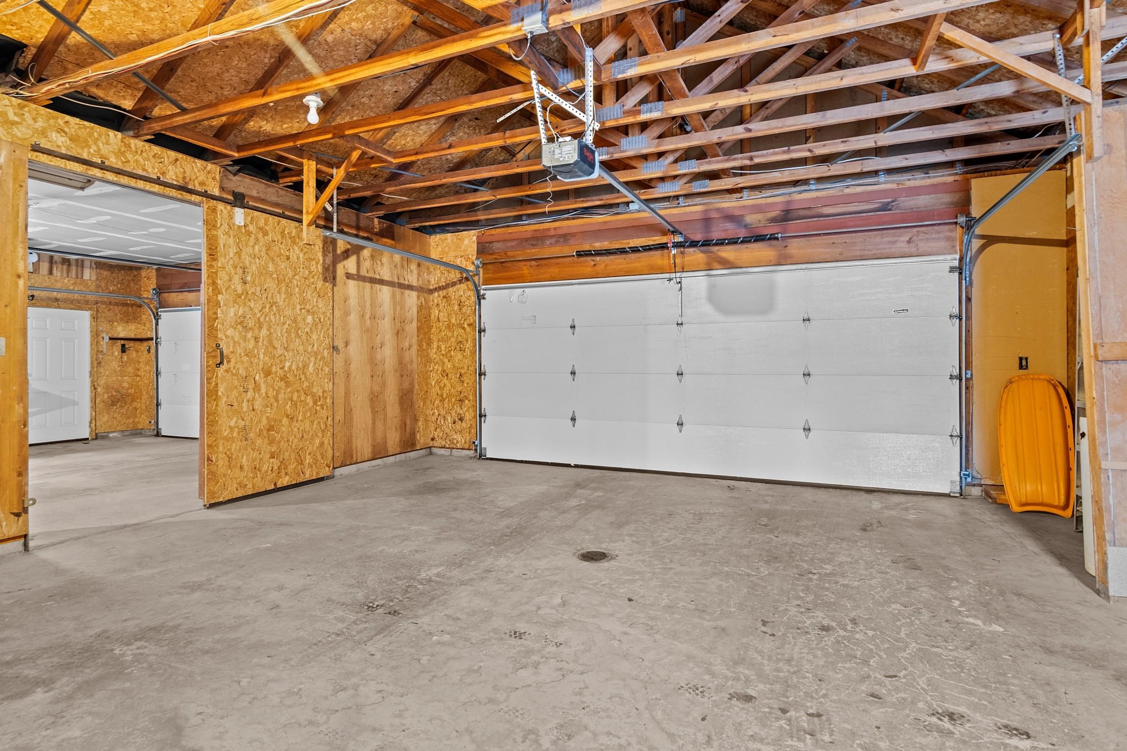 4243 Summerhill Road Traverse City, MI 49684 - Photo 3 of 29 1930253-0CB293CA-E431-4CBE-8F7D-FCC95EA13BE4.JPG