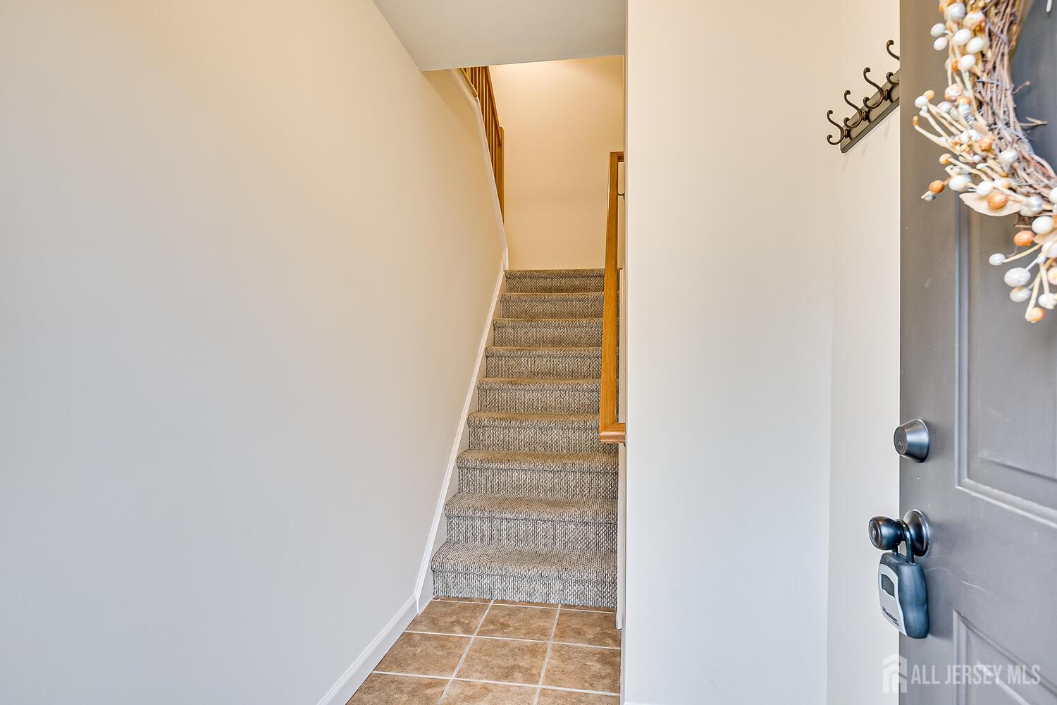 30-5 Prospect Street, Unit 2 Metuchen, NJ 08840 - Photo 4 of 23 a view of entryway