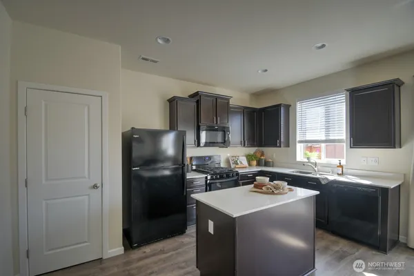 $545,000 | 18936 112th Ave Court East, Puyallup, WA 98374