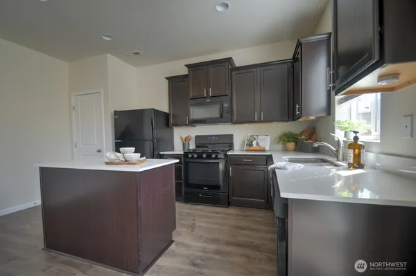 $545,000 | 18936 112th Ave Court East, Puyallup, WA 98374