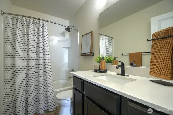 $545,000 | 18936 112th Ave Court East, Puyallup, WA 98374