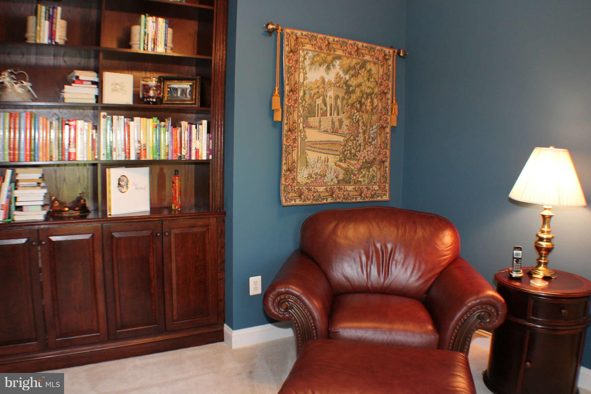 17129 Frederick Road Mount Airy, MD 21771 - Photo 5 of 30 Office/Library main lvl